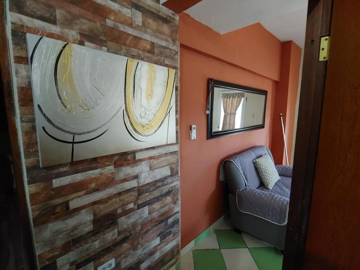 Garden View Guest House . 아레시보